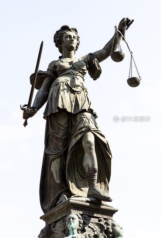 正义女神雕像