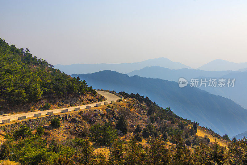 危险的道路