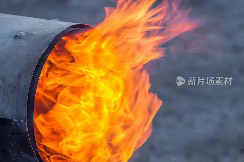 火焰:燃油燃烧的移动式热空气发生器