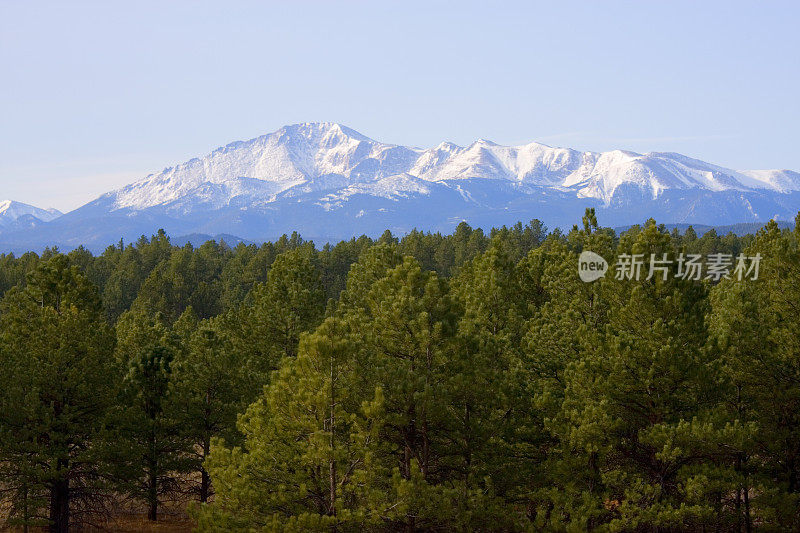 春天的派克峰