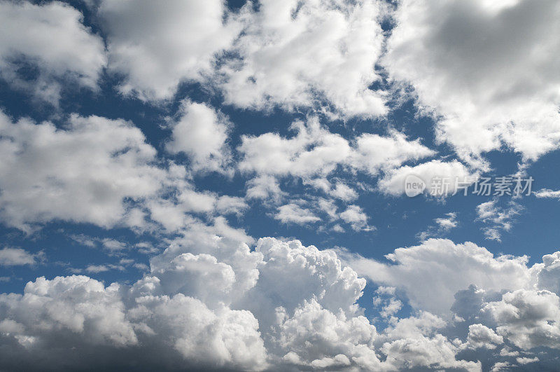 毛茸茸的Cloudscape