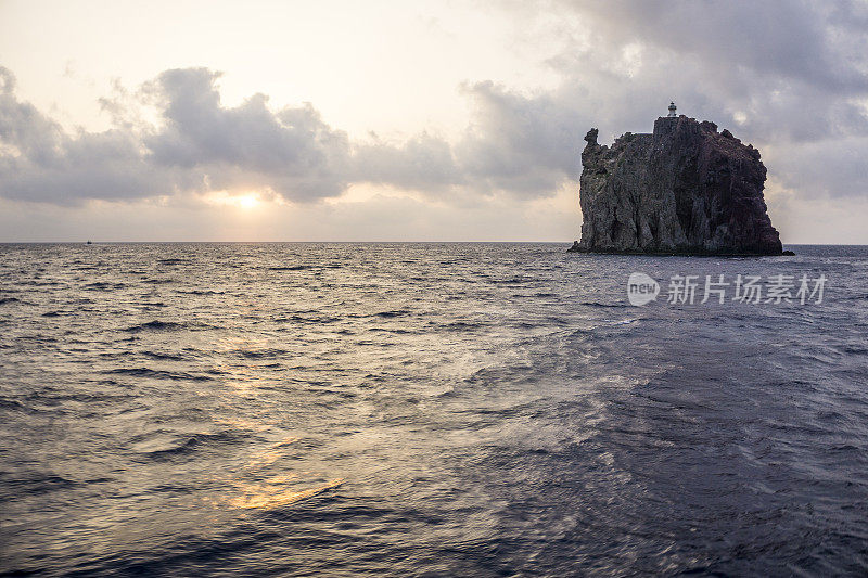 日落时的海景