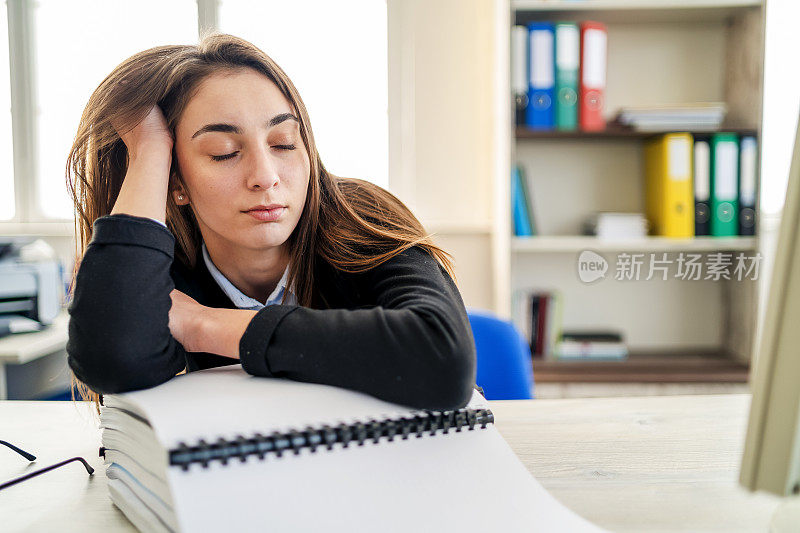 累了商业女性