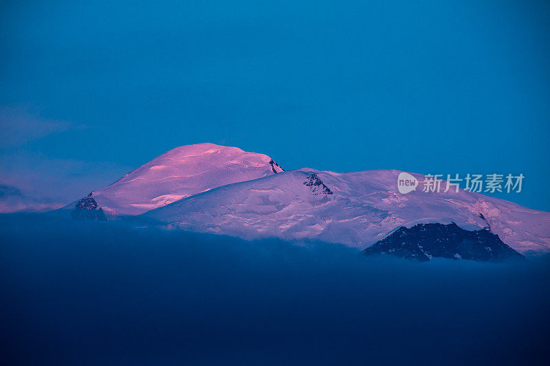 勃朗峰