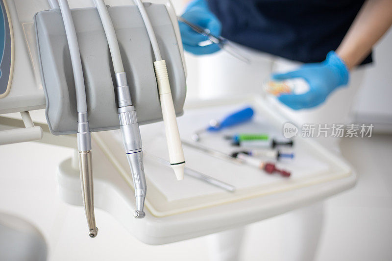 牙医工具及设备