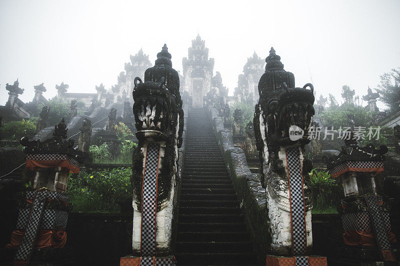 巴厘岛的传统印度教寺庙