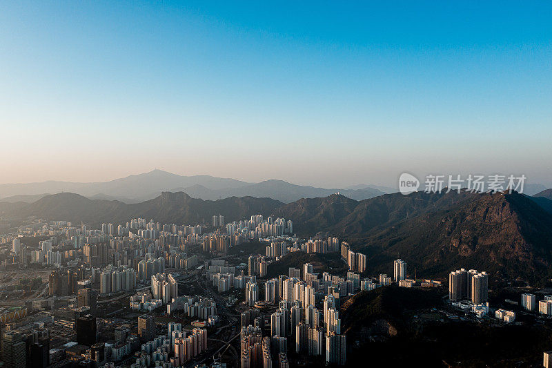 港岛及九龙区由航空邮递