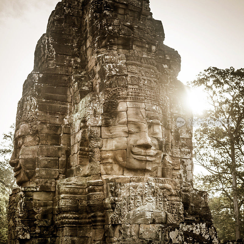 柬埔寨吴哥窟中巴戎的面孔