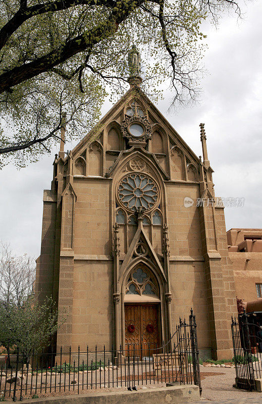 新墨西哥州圣达菲洛雷托教堂