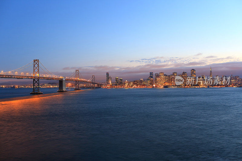 旧金山:金银岛的海湾大桥