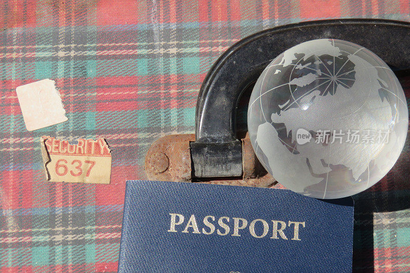 美国护照和环球报