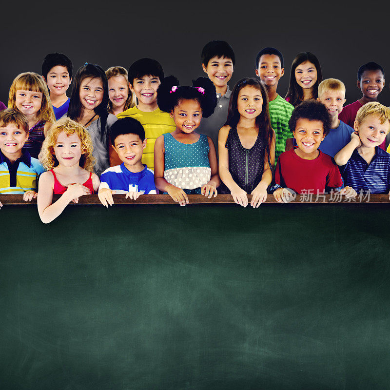 多元友谊儿童教育黑板概念