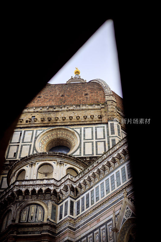 佛罗伦萨大教堂的窗户，精美的艺术品