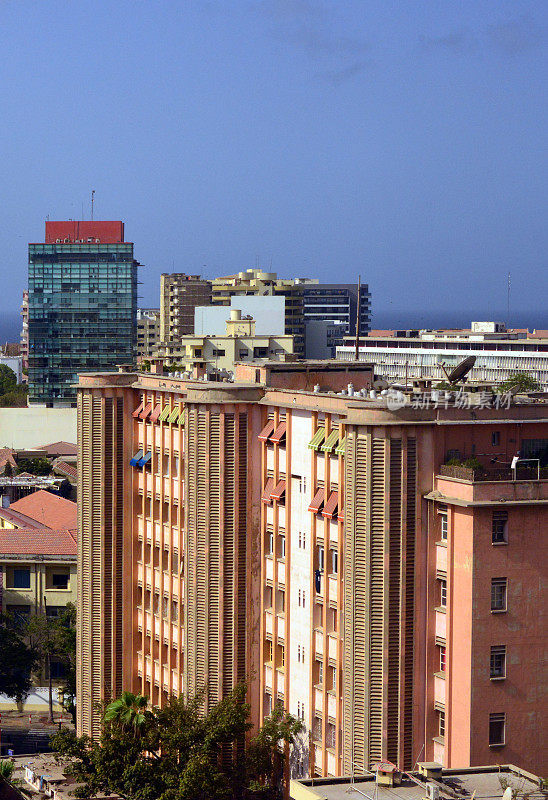 马其诺大楼，塞内加尔达喀尔的第一座现代建筑