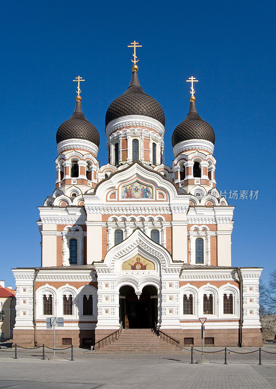 亚历山大涅夫斯基大教堂正午
