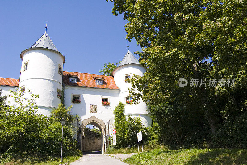 多瑙河边的城堡W?rth