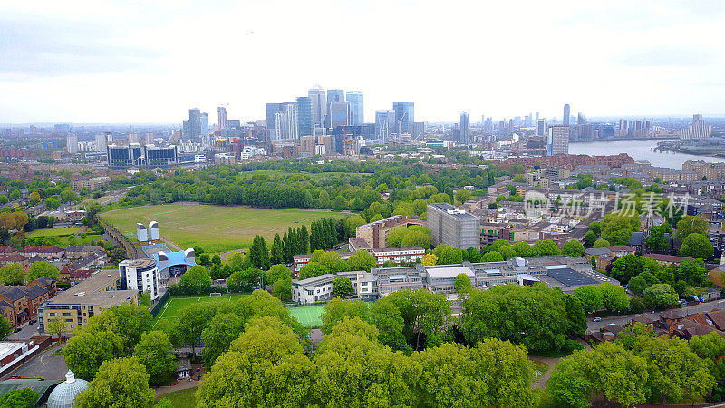 英国伦敦，一个春天的早晨，无人机拍摄的格林威治地区和公园