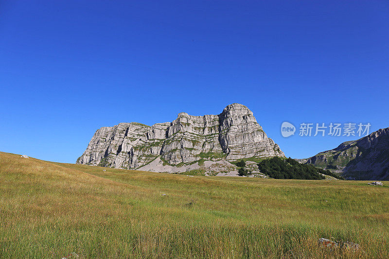 波黑美丽的库克山