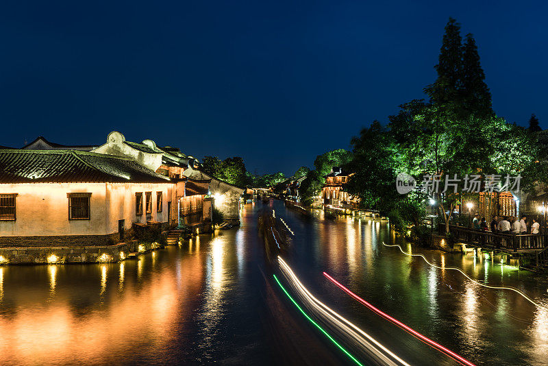 中国乌镇的夜景