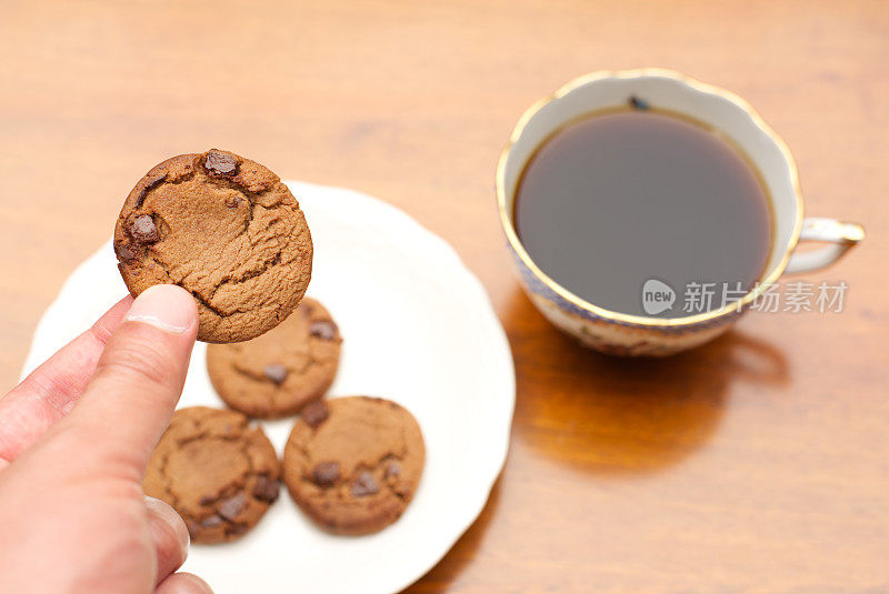 乔科省薯片饼干