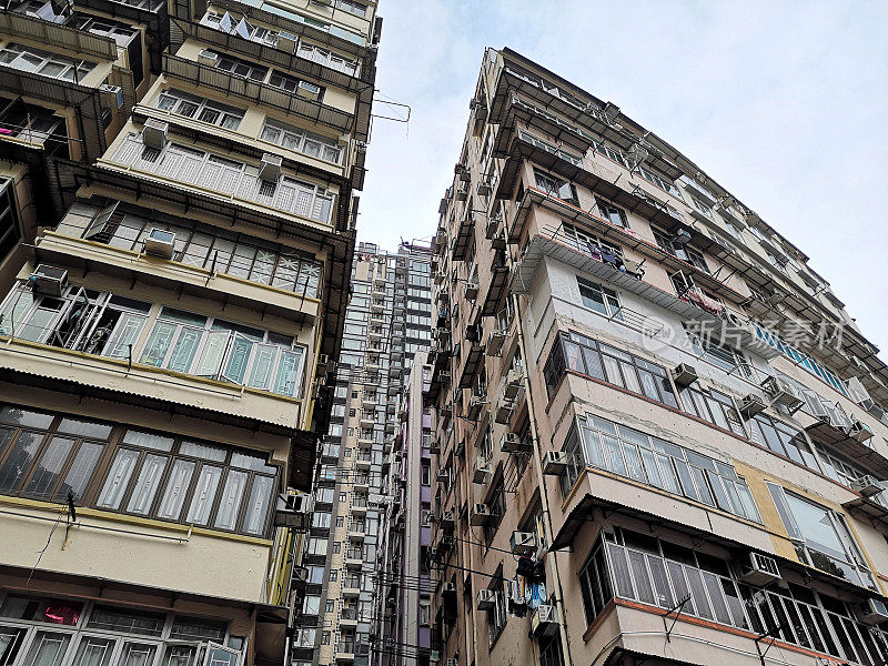 香港铜锣湾的旧式住宅大厦