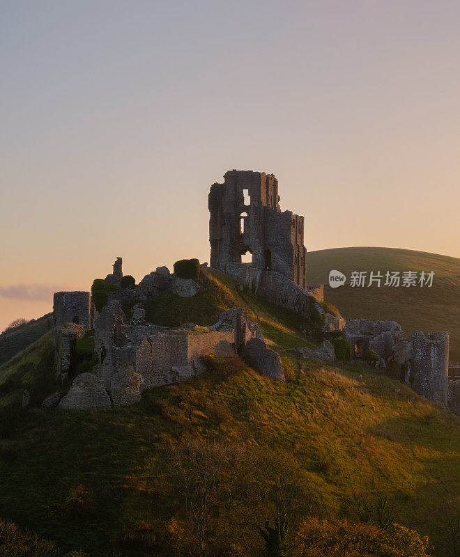 黎明时分的考夫城堡