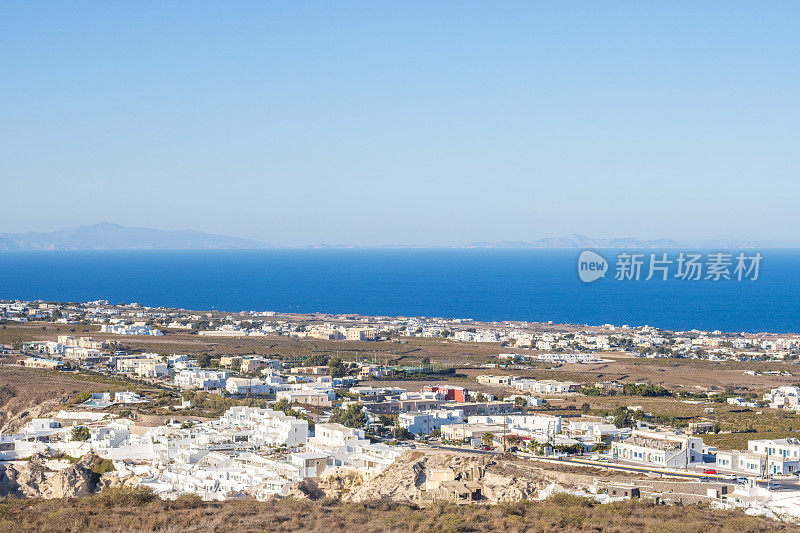 希腊南爱琴海岛屿圣托里尼的城市扩张