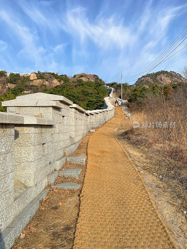 首尔城墙的步道