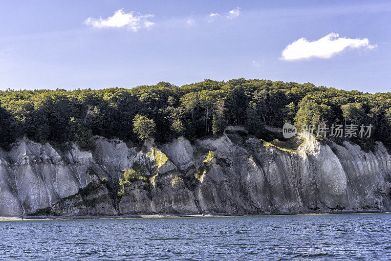 波罗的海雷根海岸上的白垩悬崖