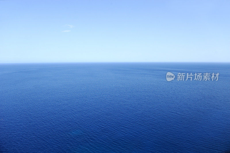 蓝色的大海
