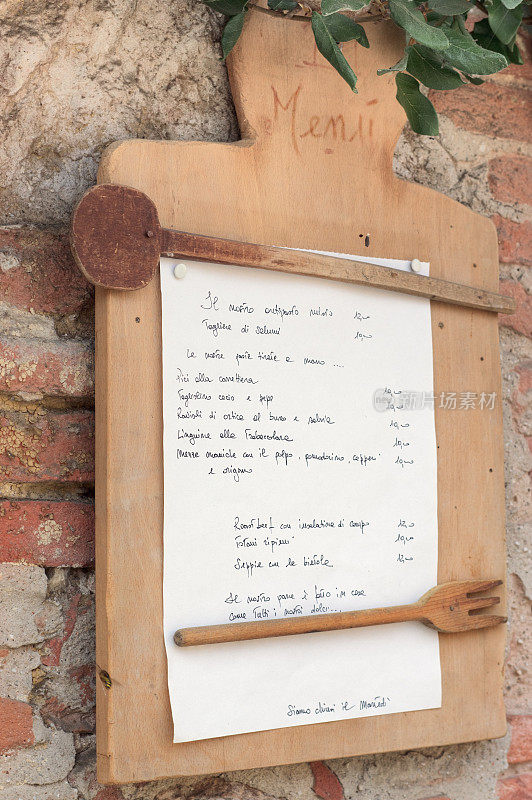 意大利餐厅菜单，户外，木板，木制