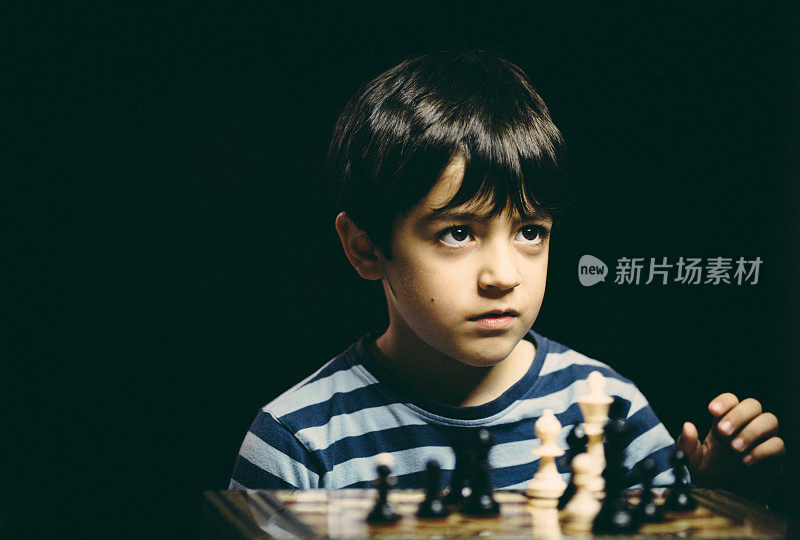 孩子下棋