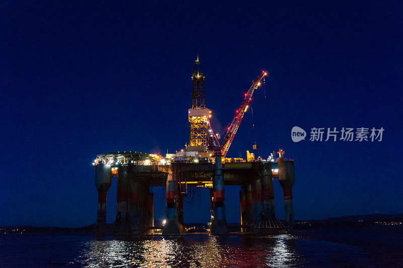 海上石油钻井平台浮筒