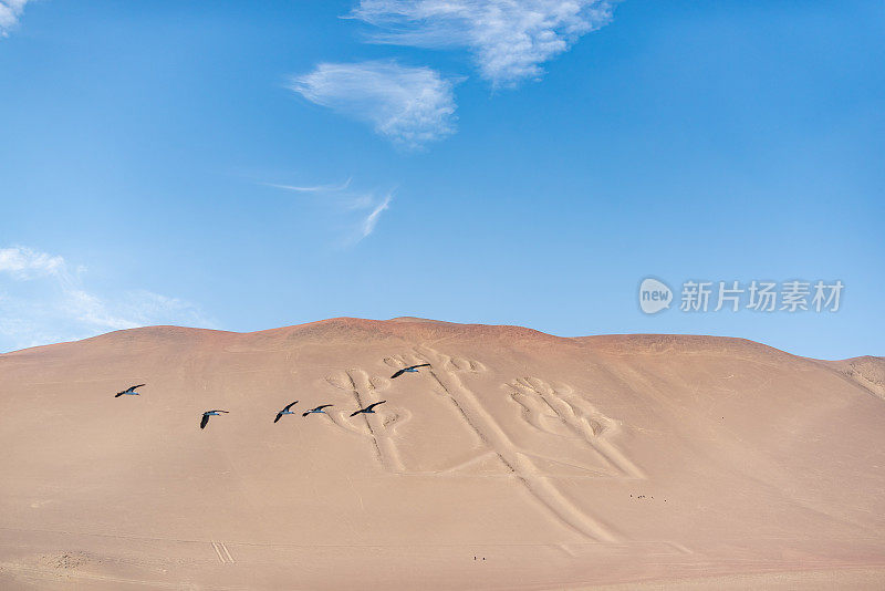 秘鲁皮德拉雷东达岛的烛台