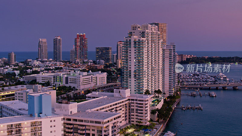 佛罗里达州迈阿密海滩海滨住宅的航拍