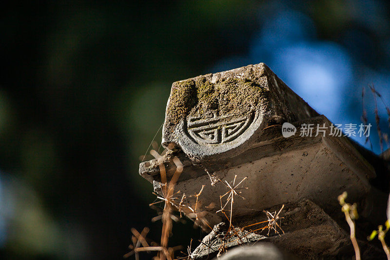 屋檐。中国古代建筑的屋顶