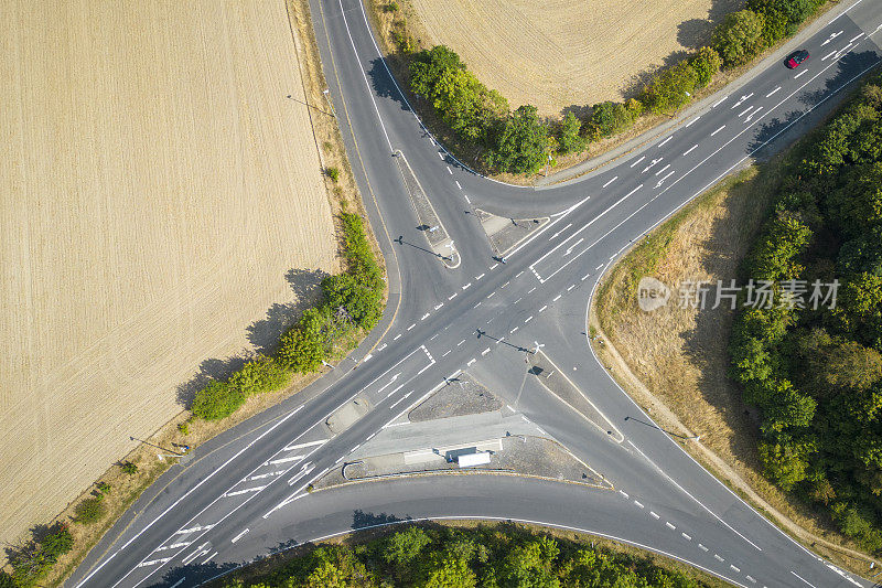 道路交叉口和桥梁-鸟瞰图