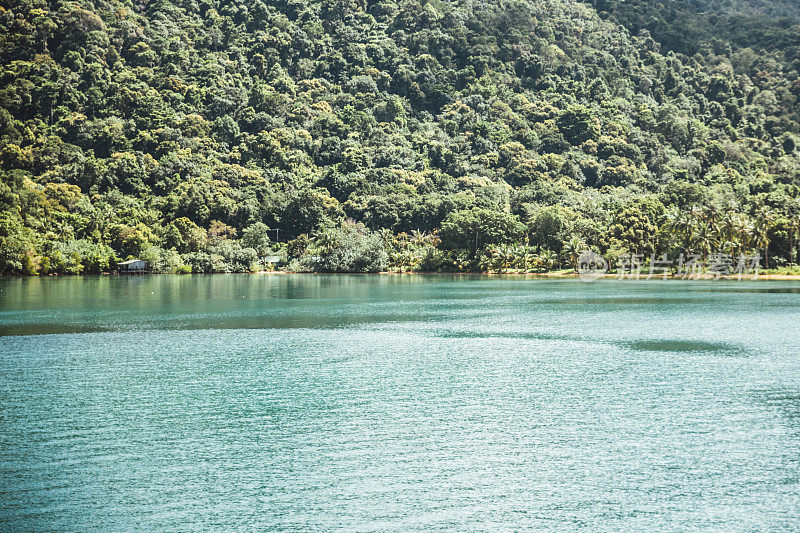 泰国昌岛的典型海湾