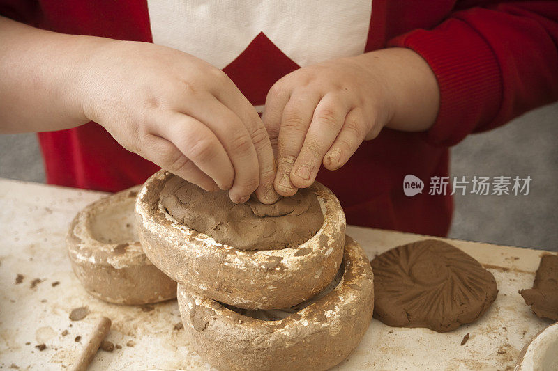 儿童用粘土填充模具