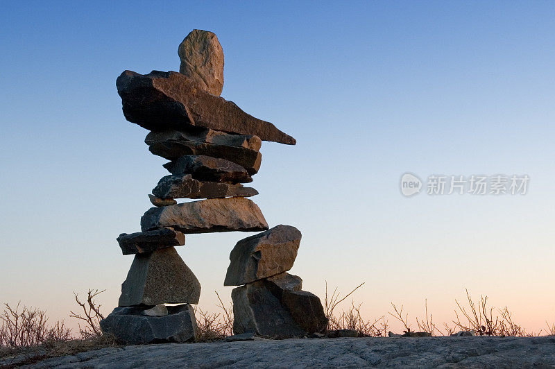 《晴朗的夜空》中的Inuksuk