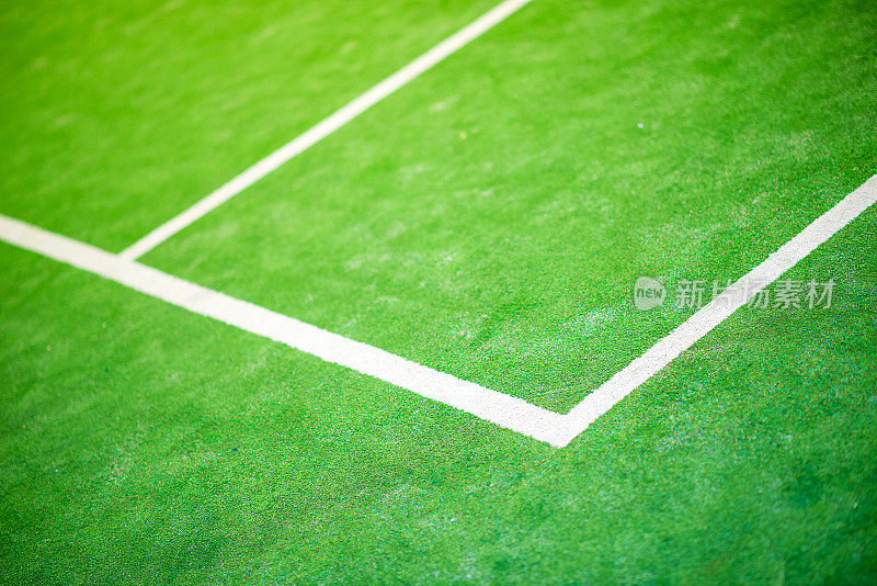 绿色合成网球场