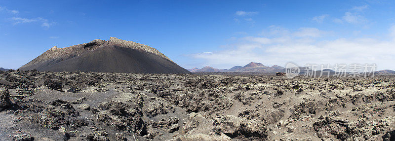 兰扎罗特的乌鸦火山