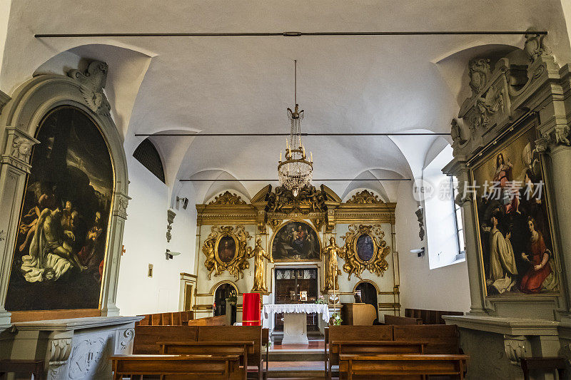 托斯卡纳-科尔托纳的圣基亚拉教堂