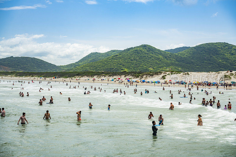 巴西圣卡塔琳娜，弗洛里亚诺波利斯的华金纳海滩
