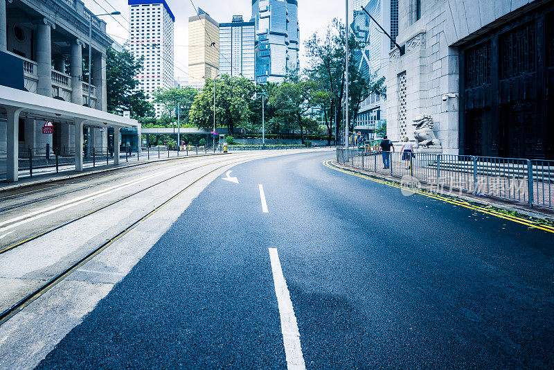 空荡荡的香港街道