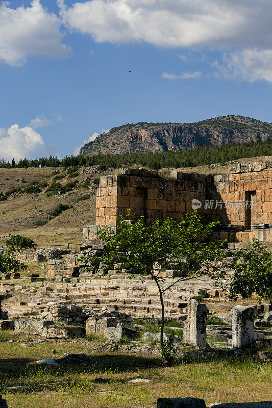 希拉波利斯地区在土耳其的pamukkale