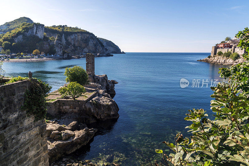 阿玛斯拉是土耳其黑海海岸卡拉布克的一个旅游城镇