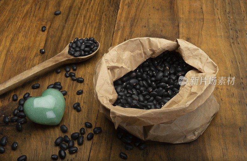 纸袋装生黑豆