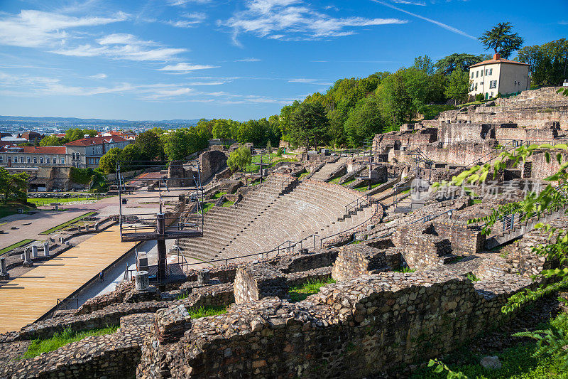 法国里昂的古古罗马圆形剧场遗址，位于著名的Fourviere山上