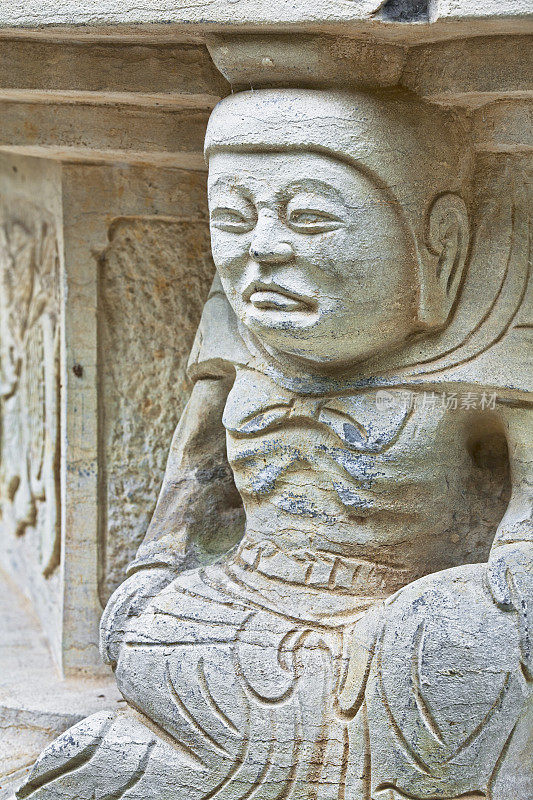 中国桂林的石雕雕像